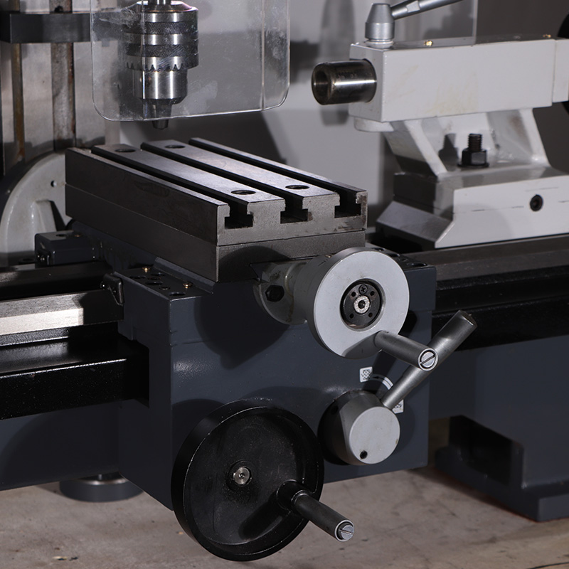 Токарно-фрезерный станок Proma SK-550 25409530 Токарно-фрезерный станок Proma SK-550 25409530