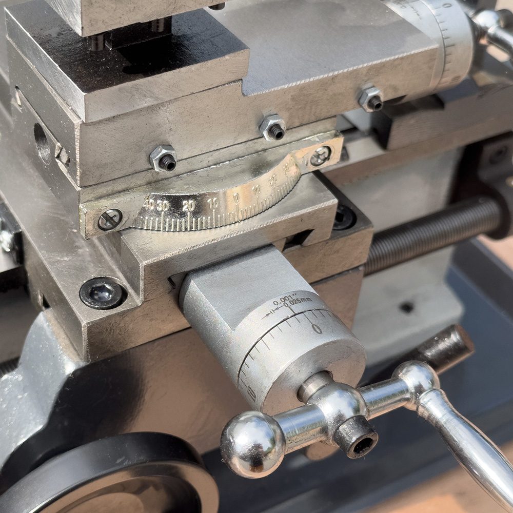 Токарный станок настольный Proma SPV-300