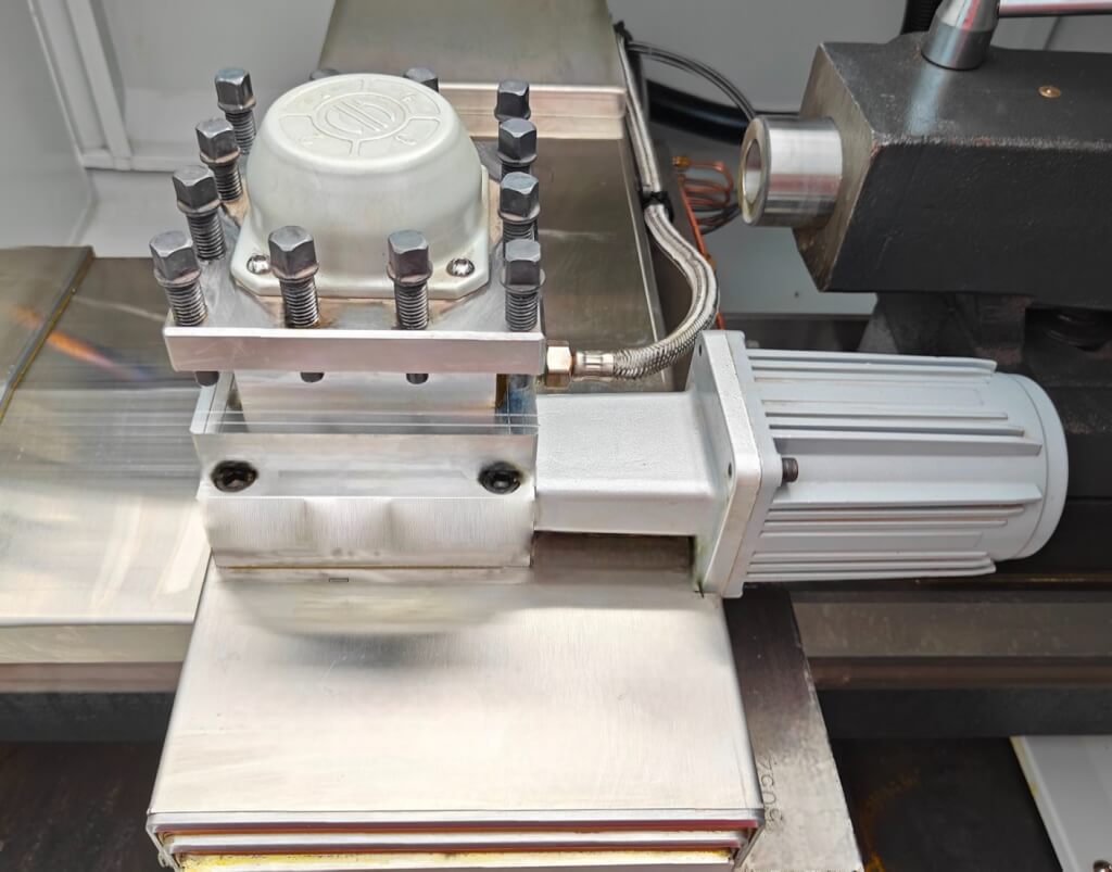 Горизонтальный токарный станок с ЧПУ Metal Master XNC 3250 GM4 Горизонтальный токарный станок с ЧПУ Metal Master XNC 3250 GM4