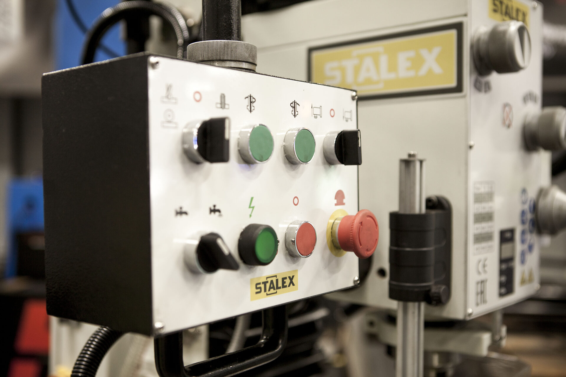 Фрезерно-сверлильный станок Stalex BF50PF