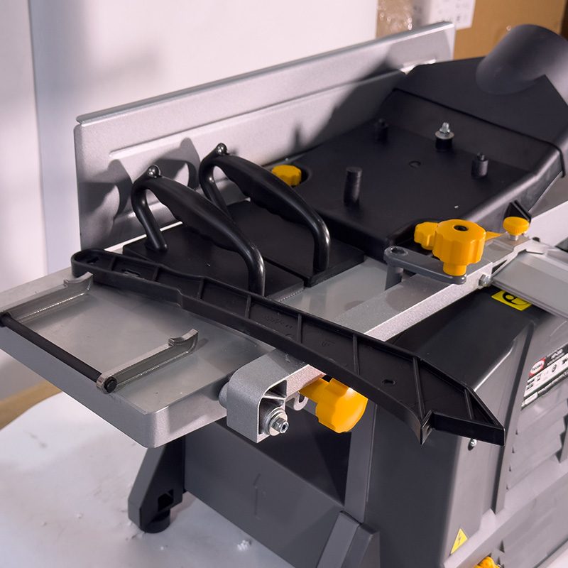 Фуговально-рейсмусовый станок Proma HP-200 25026000 Фуговально-рейсмусовый станок Proma HP-200 25026000