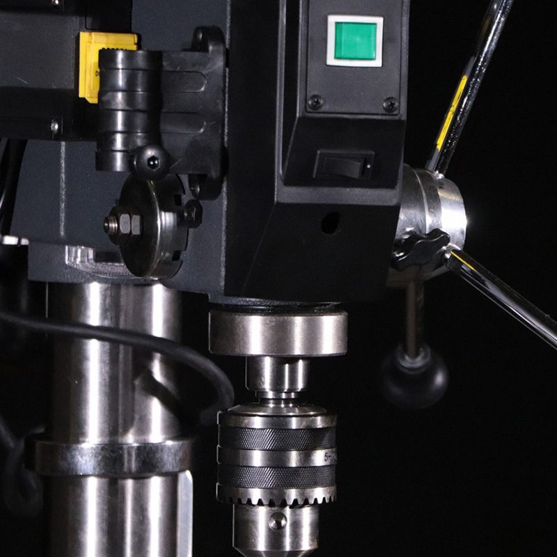 Cверлильный станок на стойке Proma E-1720F/400 25401702 Cверлильный станок на стойке Proma E-1720F/400 25401702