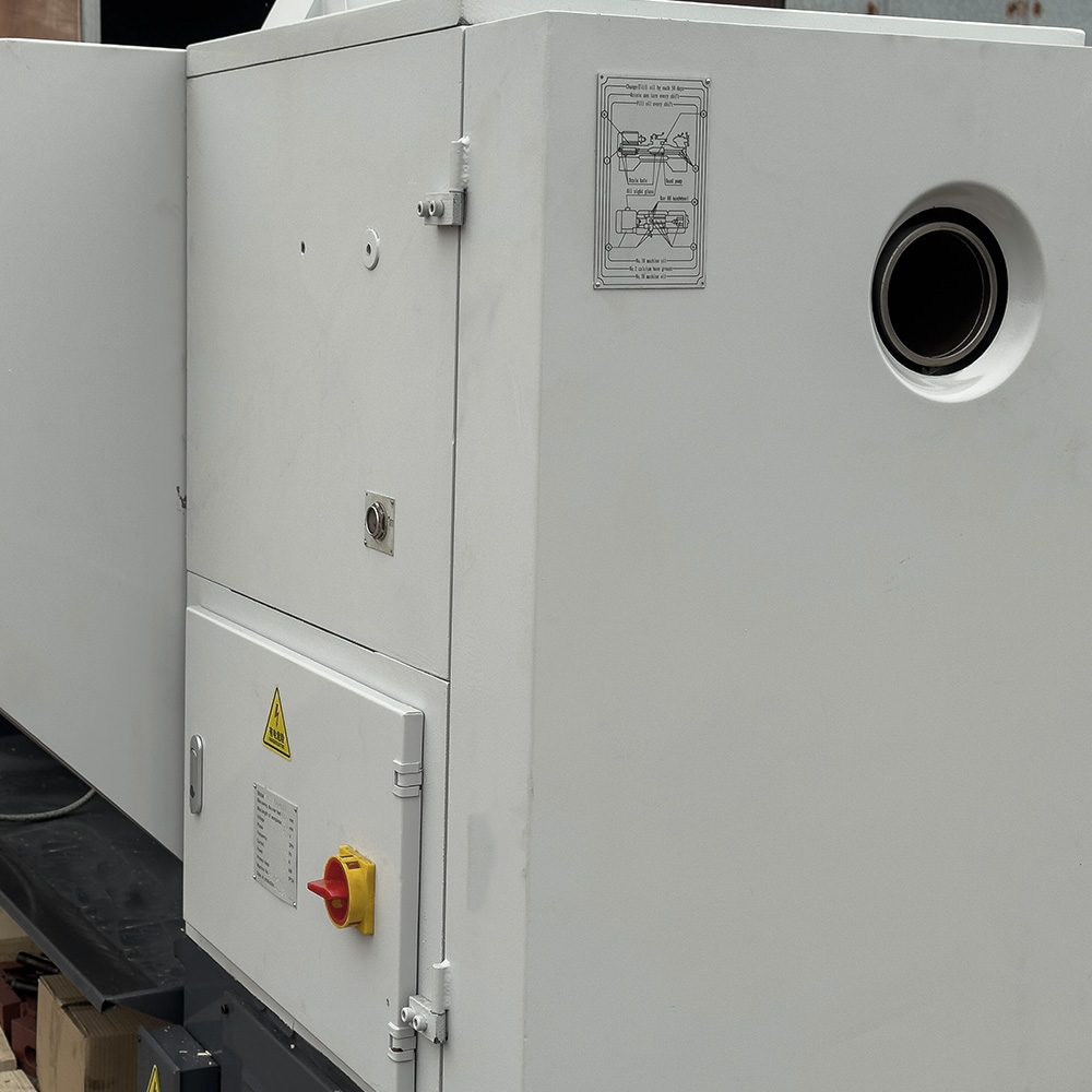 Универсальный токарный станок Proma SPV-1500/660 с УЦИ