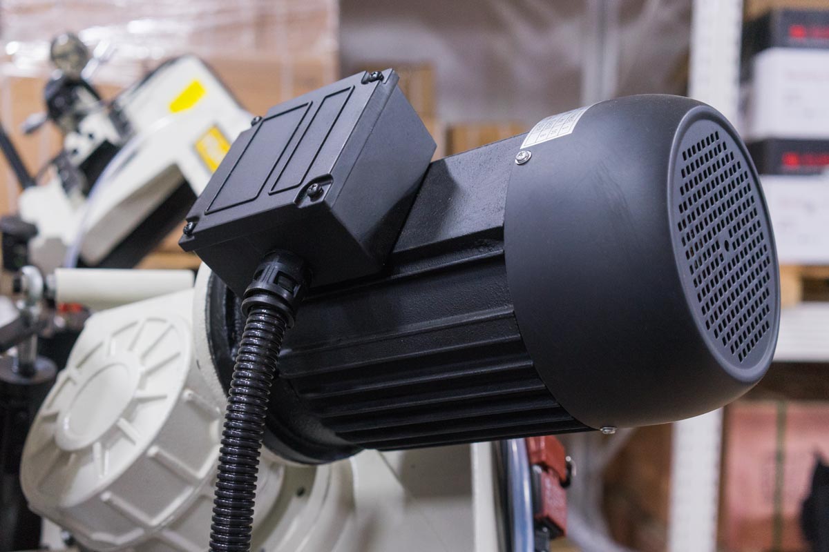 Станок ленточнопильный ручной Stalex SBS-250G