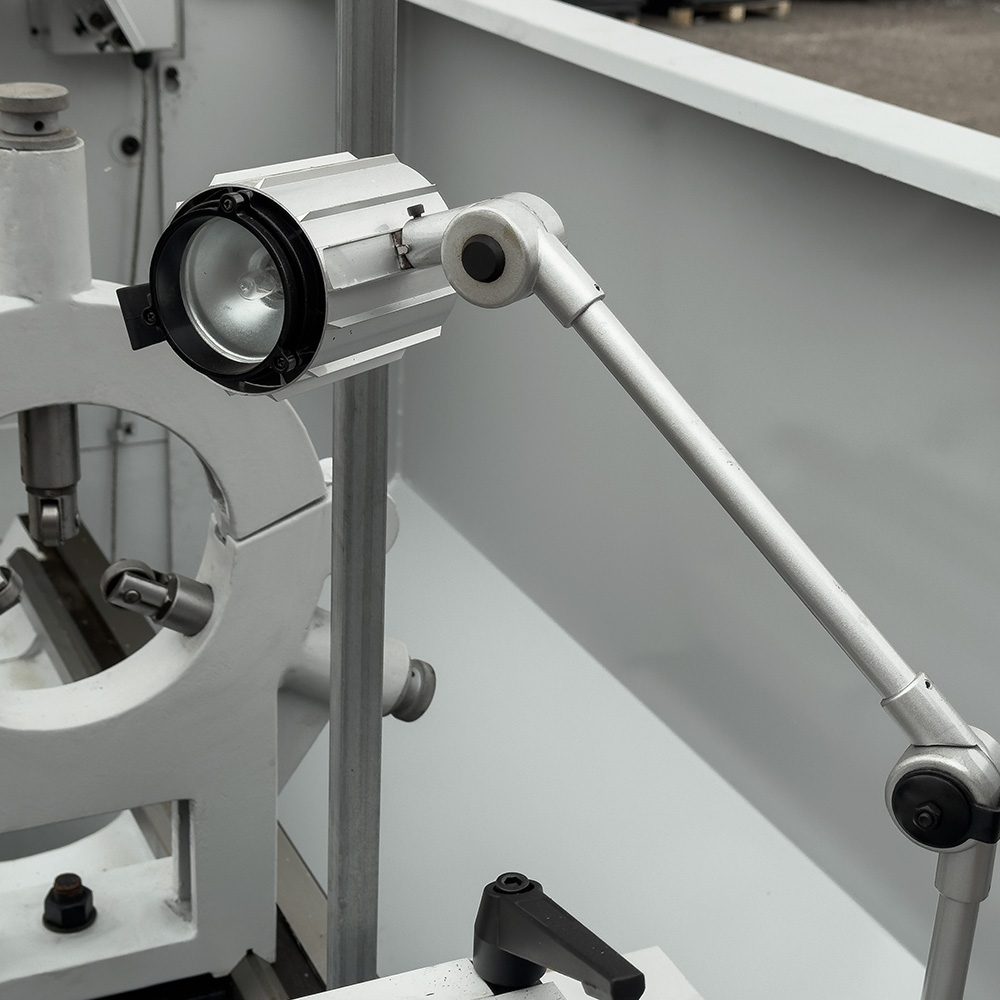 Универсальный токарный станок Proma SPV-1500/660 с УЦИ Универсальный токарный станок Proma SPV-1500/660 с УЦИ