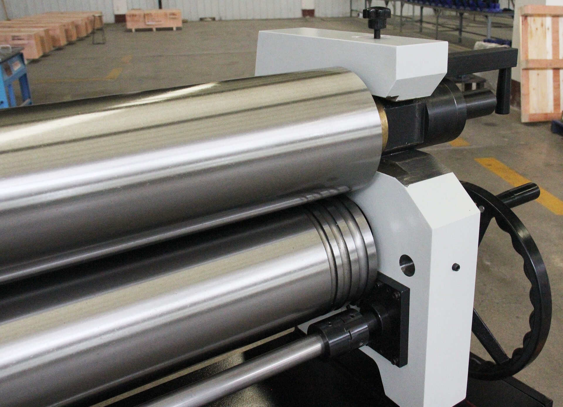 Электромеханический вальцовочный станок Stalex ESR-3050х3.5E Электромеханический вальцовочный станок Stalex ESR-3050х3.5E