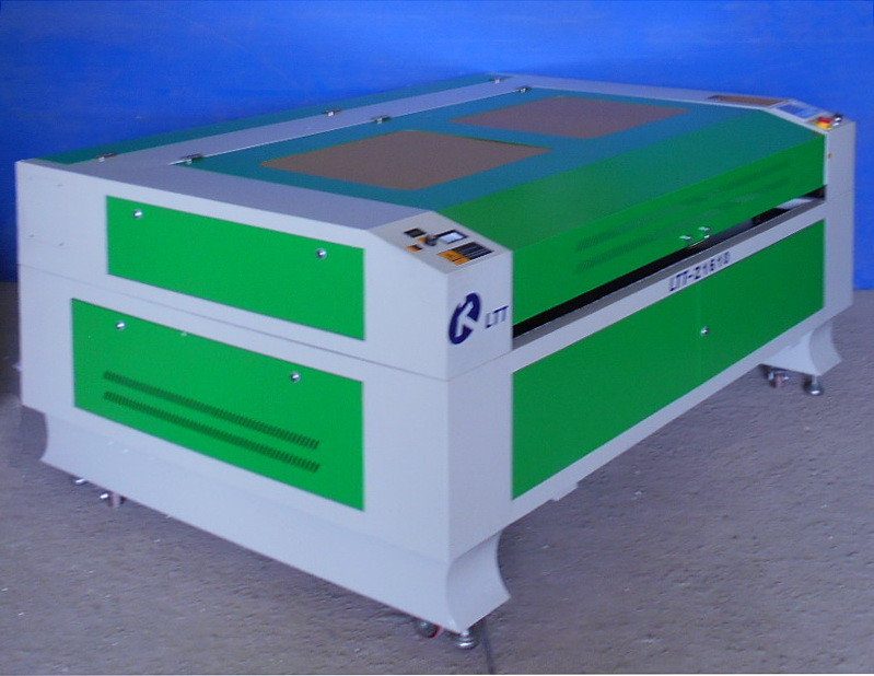 Лазерно-гравировальный станок с ЧПУ LTT-Z1610 Лазерно-гравировальный станок с ЧПУ LTT-Z1610