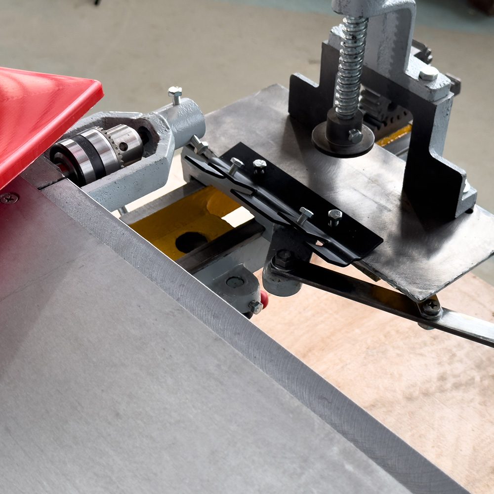 Комбинированный деревообрабатывающий станок Proma CWM-200-3/220