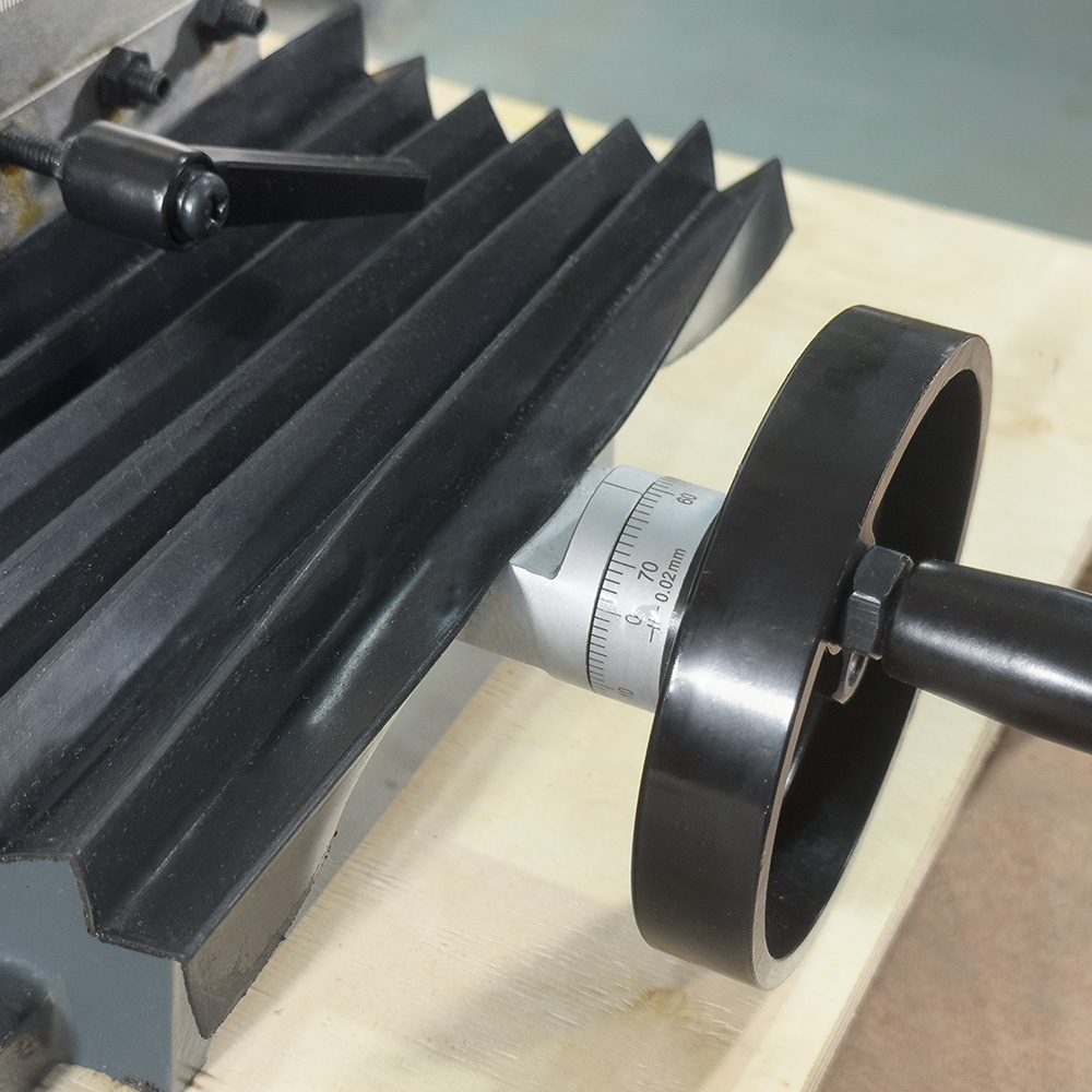 Фрезерно-сверлильный настольный станок Proma FPX-25E 25951000