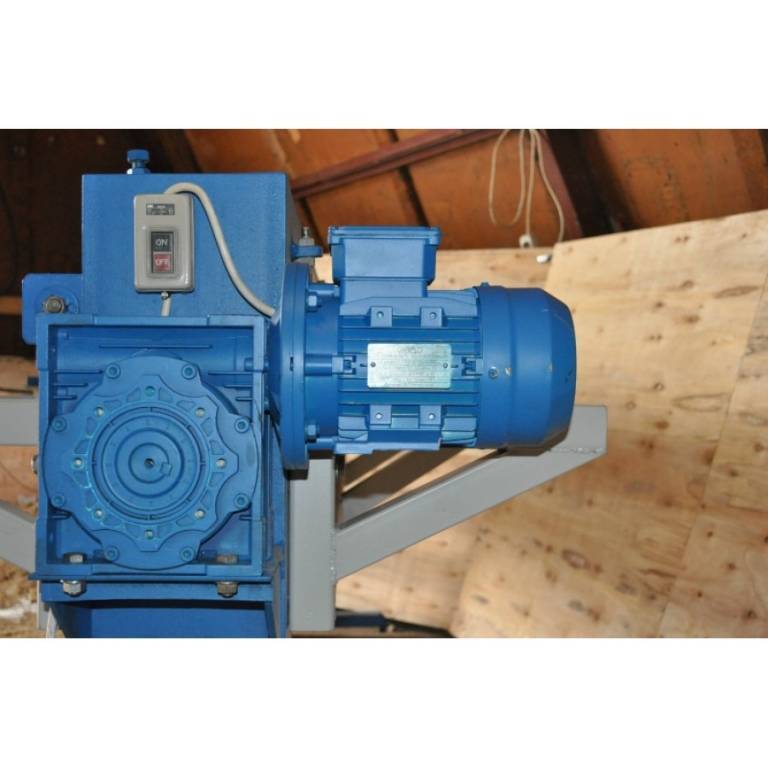 Станок для нанесения ребер жесткости G-2500