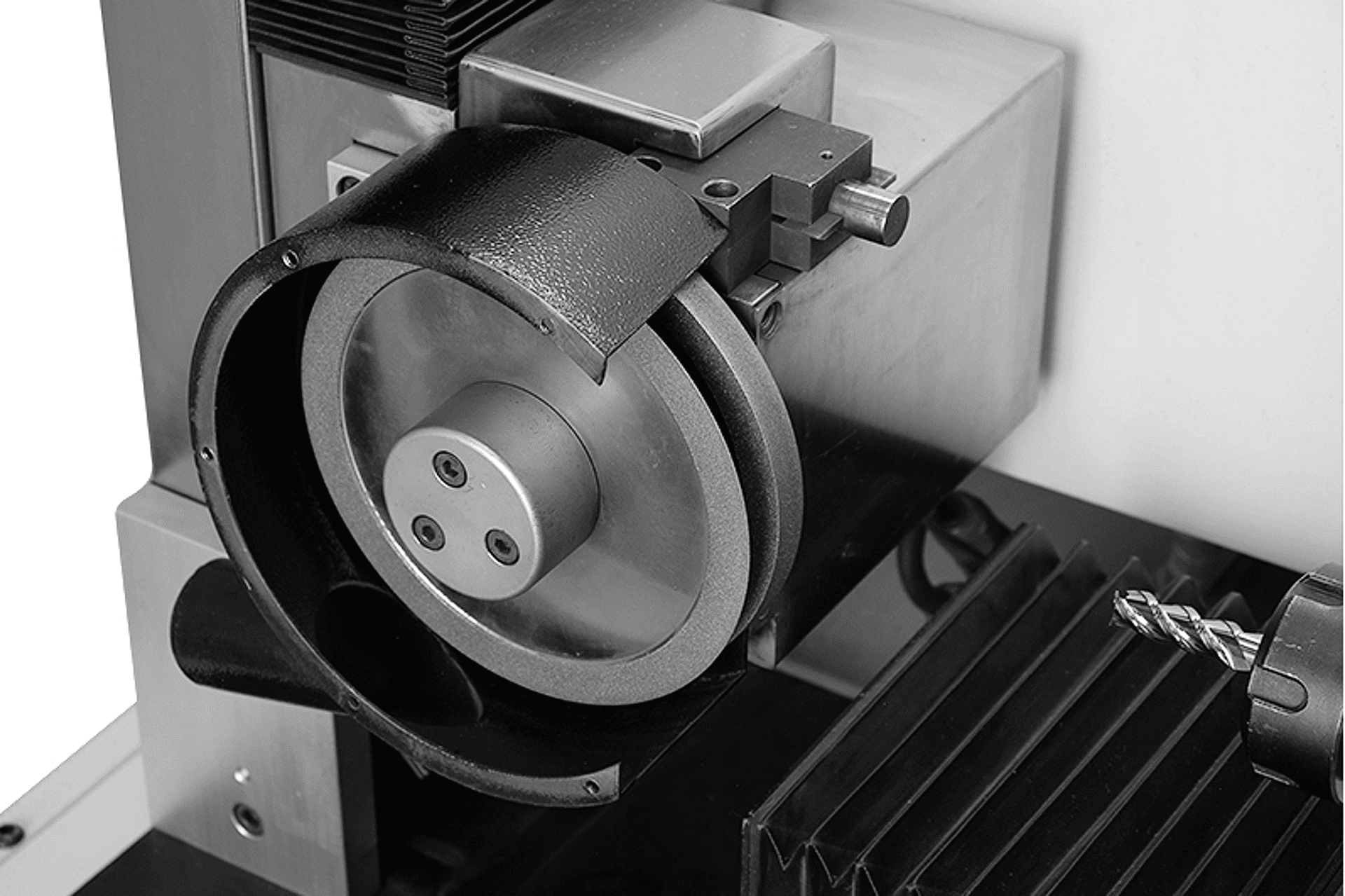 Станок с ЧПУ для заточки сверл и фрез Partner AE30