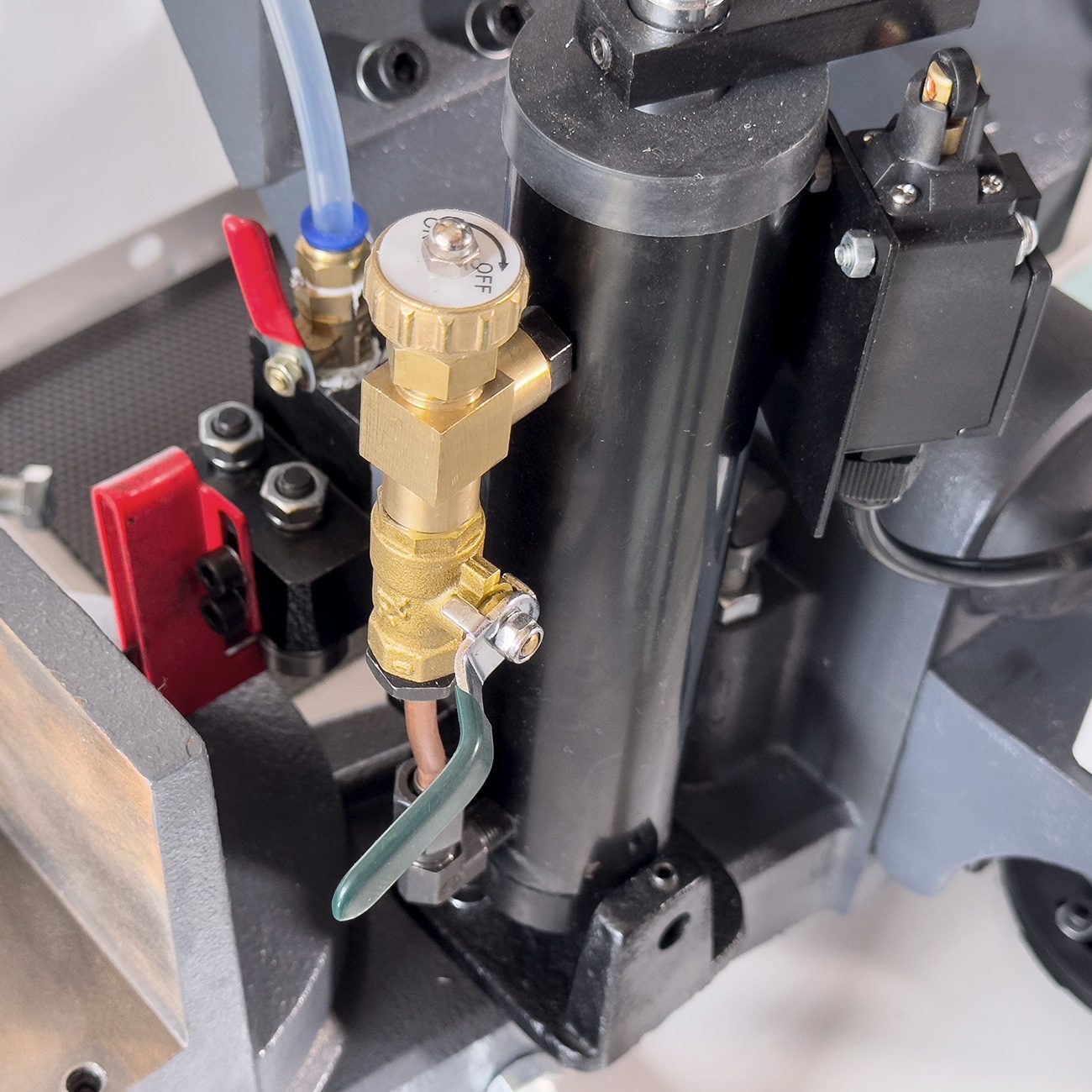 Ленточная пила по металлу Proma PPS-170H 25017000