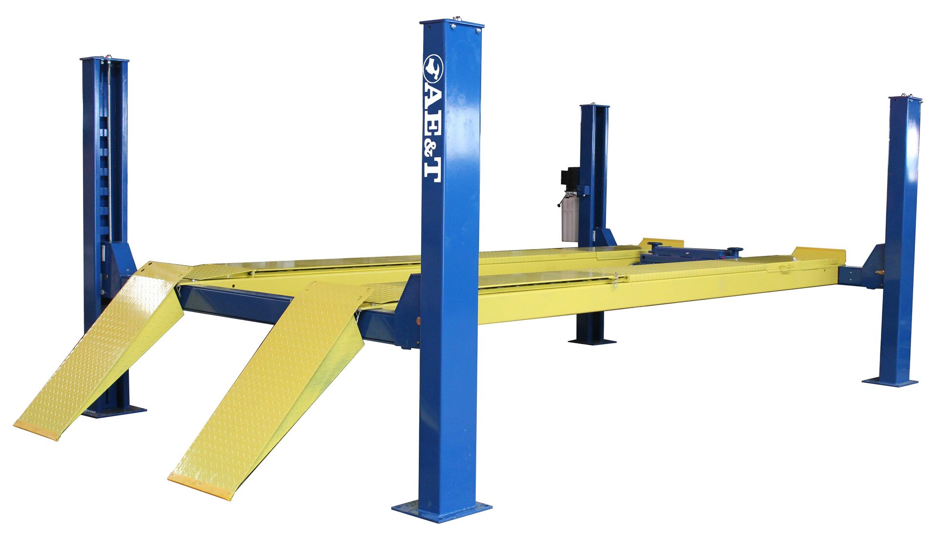 Подъемник четырехстоечный AE&T F5.5-4, 5,5т, для сход-развала, с траверсой 2.5т, 380В Подъемник четырехстоечный AE&T F5.5-4, 5,5т, для сход-развала, с траверсой 2.5т, 380В