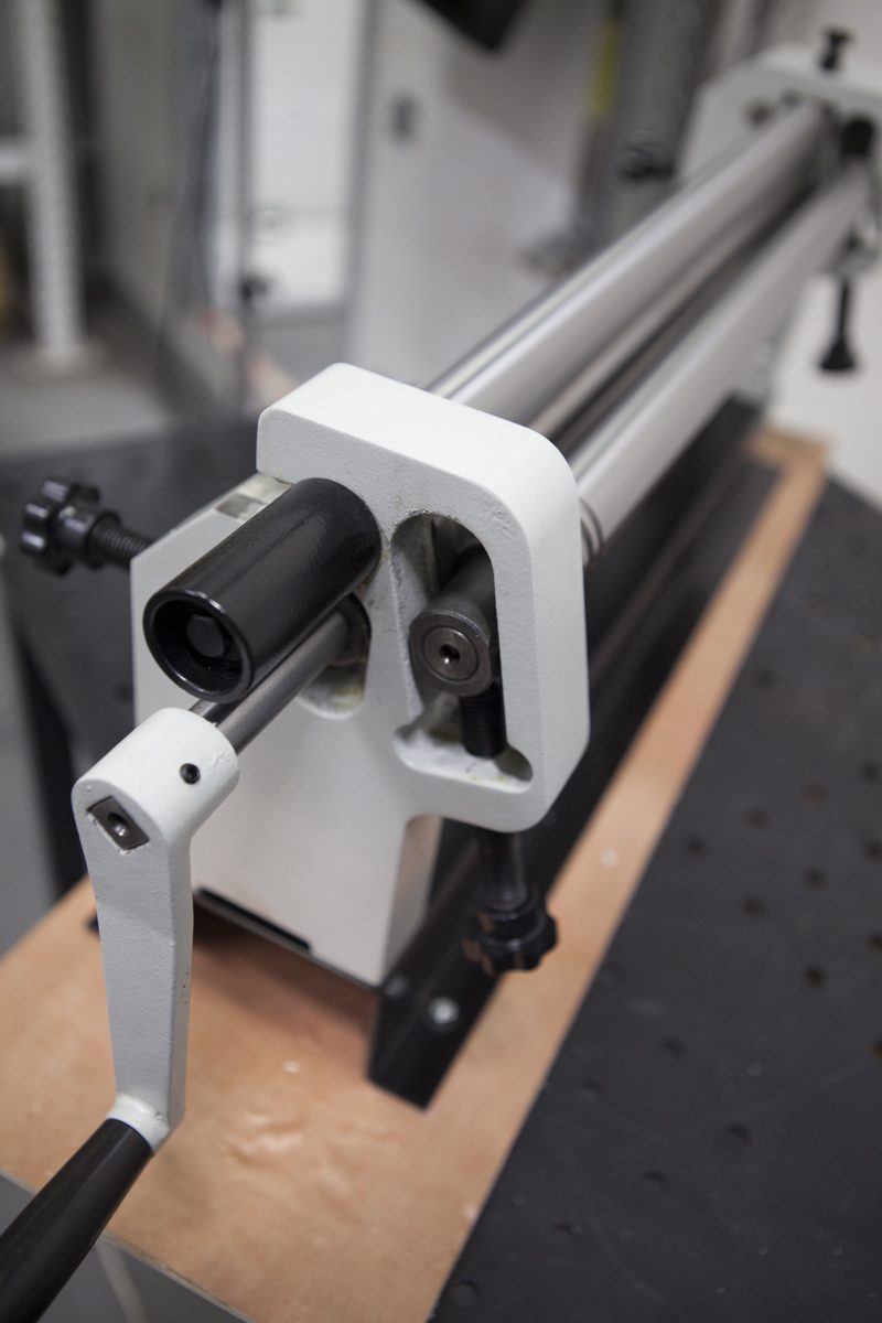 Ручной настольный вальцовочный станок Stalex W01-0.8х610