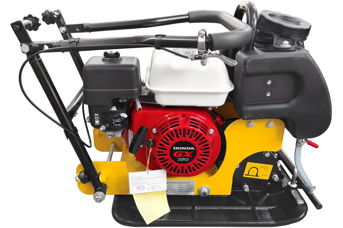 Виброплита бензиновая TSS-VP70TH