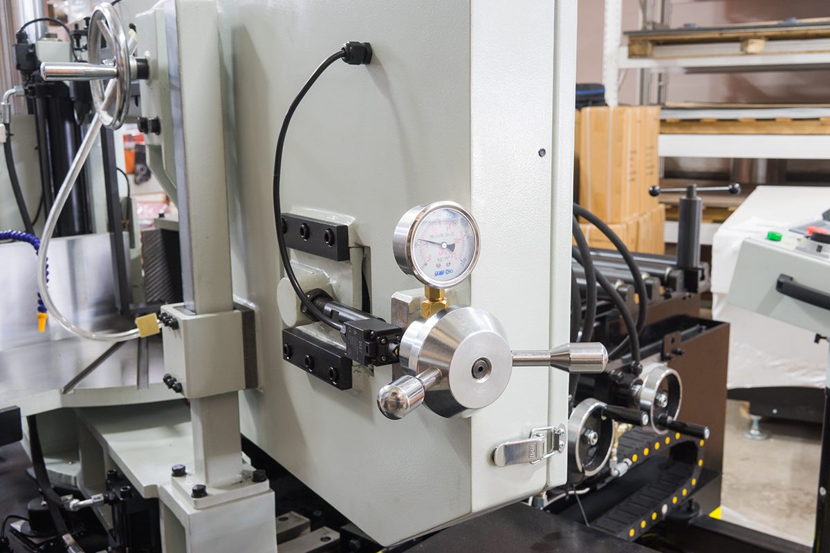 Станок автоматический ленточнопильный Stalex BS-500GА