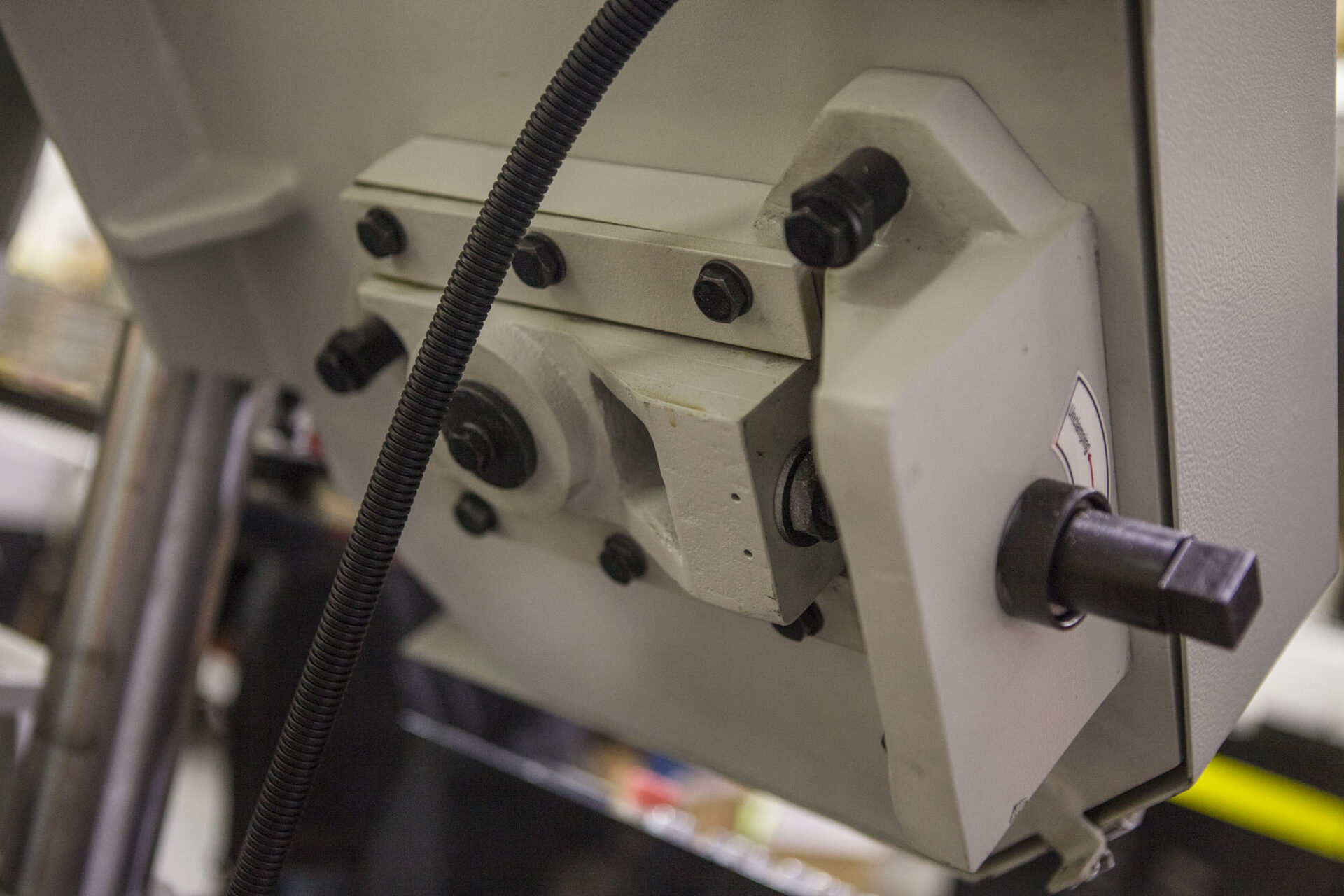 Ленточнопильный станок автоматический Stalex TBK-4228B Ленточнопильный станок автоматический Stalex TBK-4228B