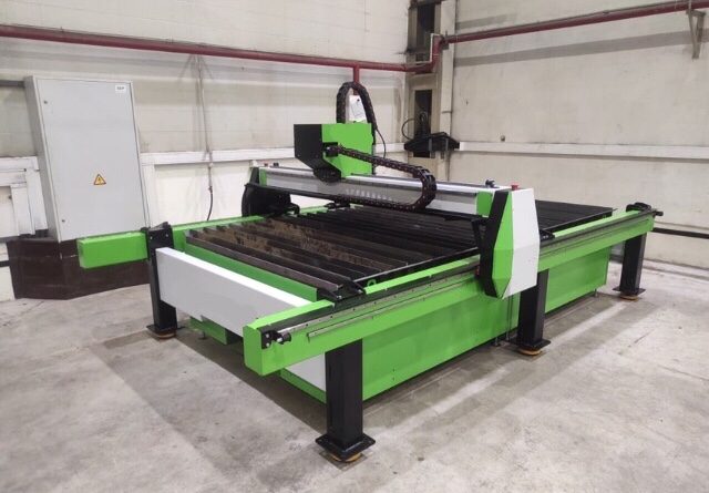 станок плазменной резки.jpg станок плазменной резки.jpg