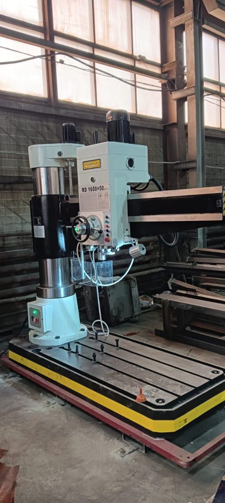 радиально сверлильный радиально сверлильный