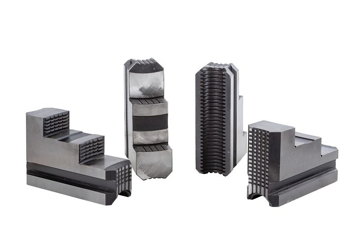 Набор быстросменных кулачков для патрона, инструментальные блоки с предустановкой, система нулевой точки — всё, что сокращает переналадку Набор быстросменных кулачков для патрона, инструментальные блоки с предустановкой, система нулевой точки — всё, что сокращает переналадку